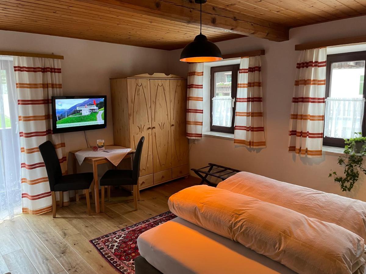 Gaestehaus Zugspitzblick Берванг Экстерьер фото