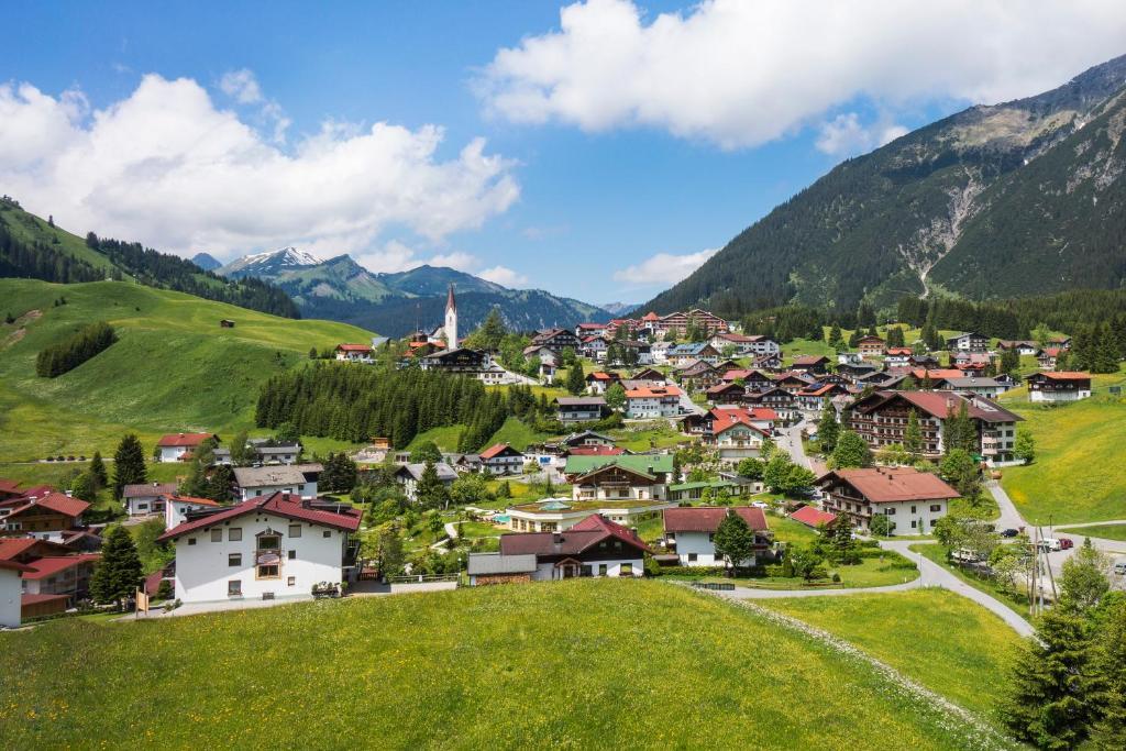 Gaestehaus Zugspitzblick Берванг Экстерьер фото